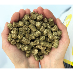 LUČENKA - Granulované seno s Konopím 15kg