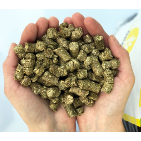 LUČENKA - Granulované seno s Konopím 15kg